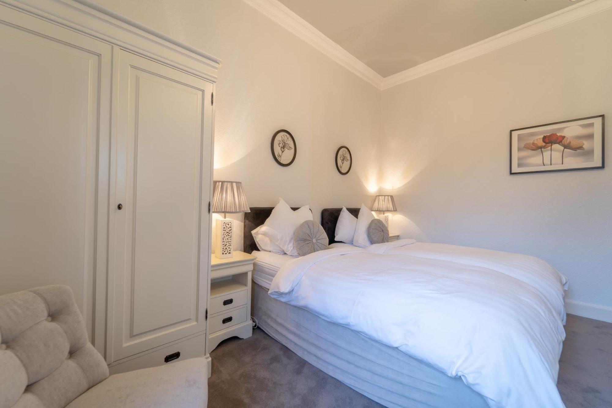 Hotel Bankton House Livingston Esterno foto
