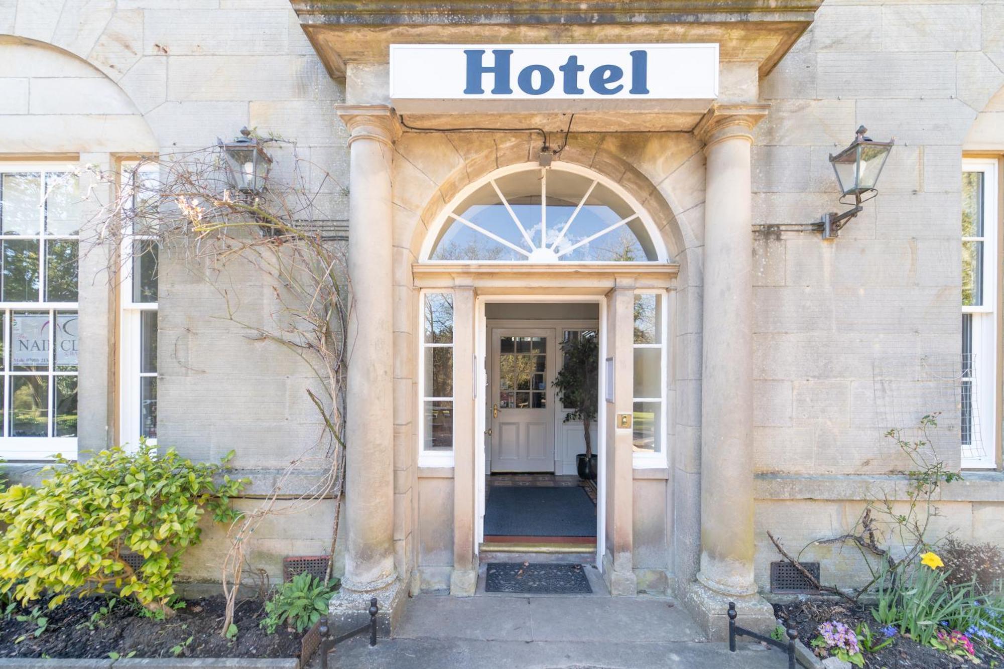 Hotel Bankton House Livingston Esterno foto