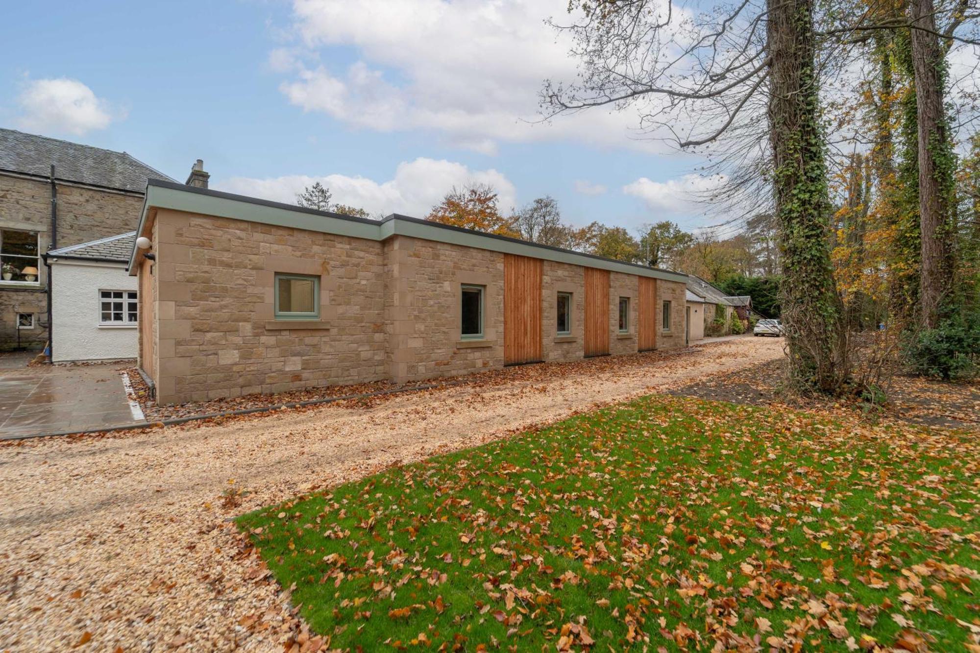 Hotel Bankton House Livingston Esterno foto